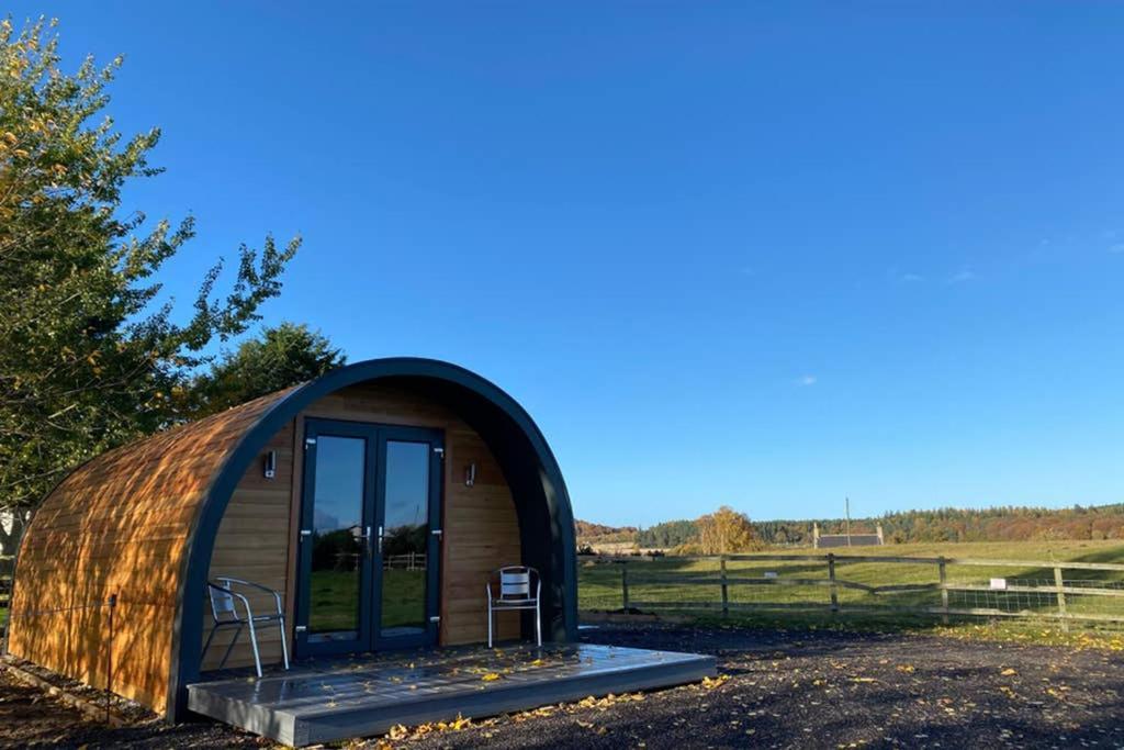 فيلا Glampods Glamping Pod - Meet Highland Cows And Sheep إلجين المظهر الخارجي الصورة
